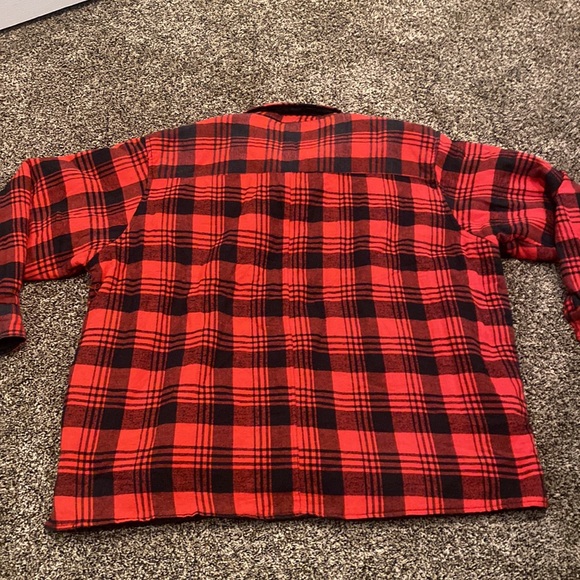 Vintage Coleman red buffalo flannel - Picture 8 of 8